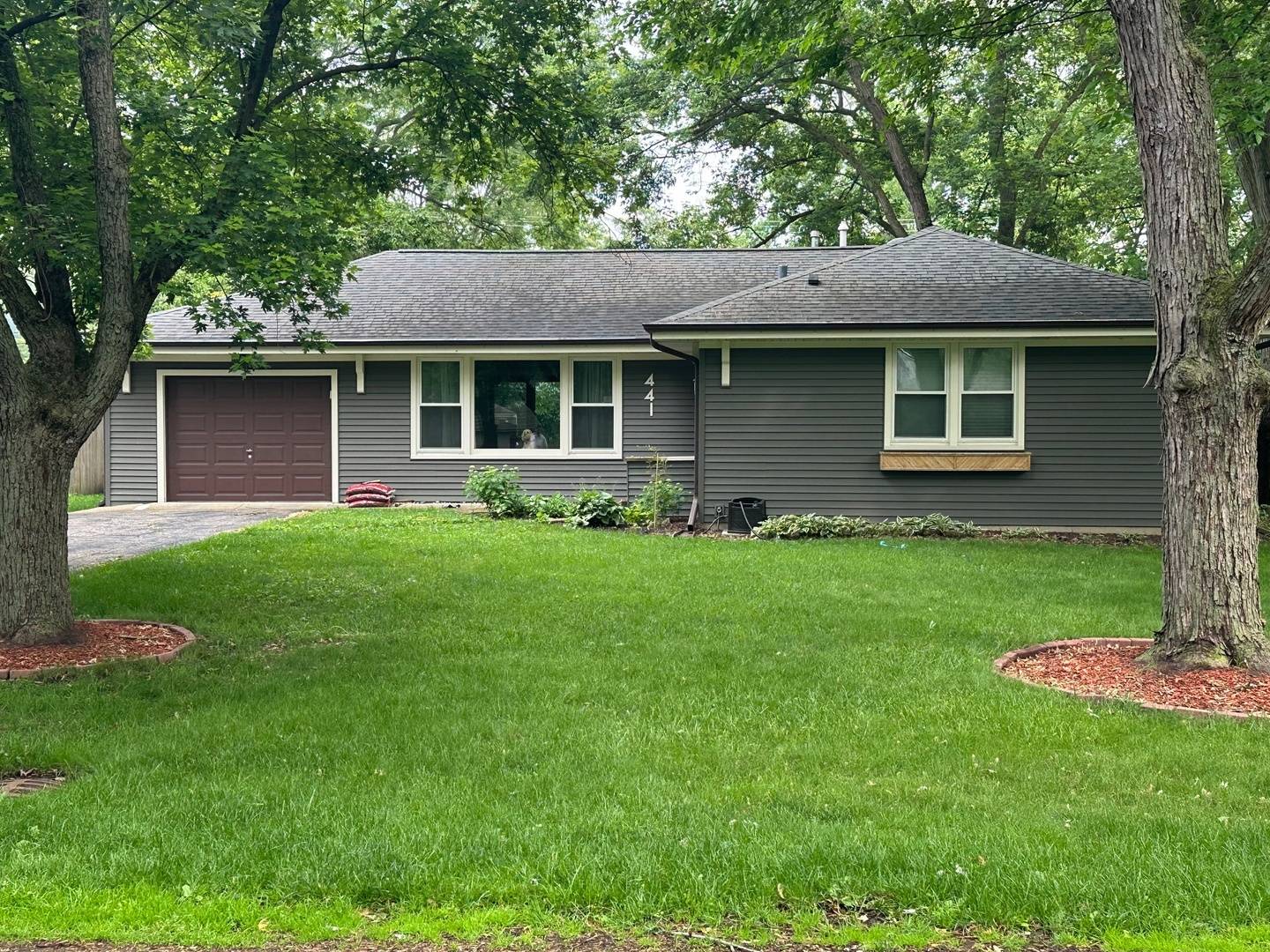 Glen Ellyn, IL 60137