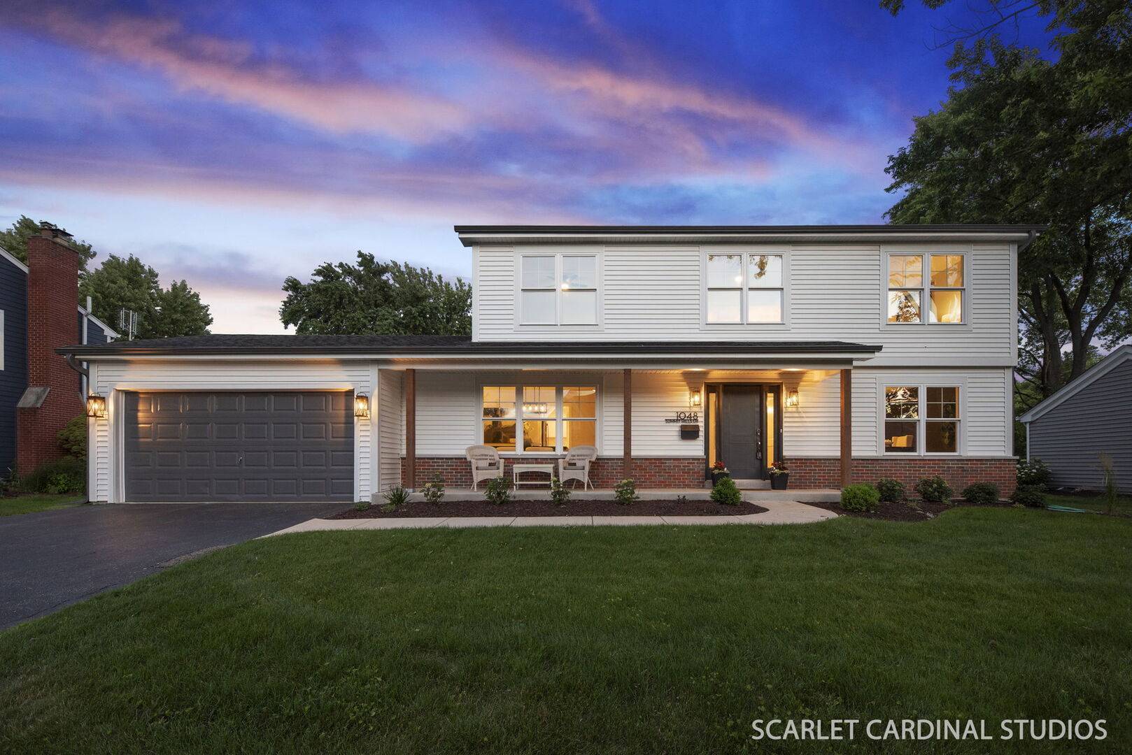 1048 Summit Hills LN, Naperville, IL 60563