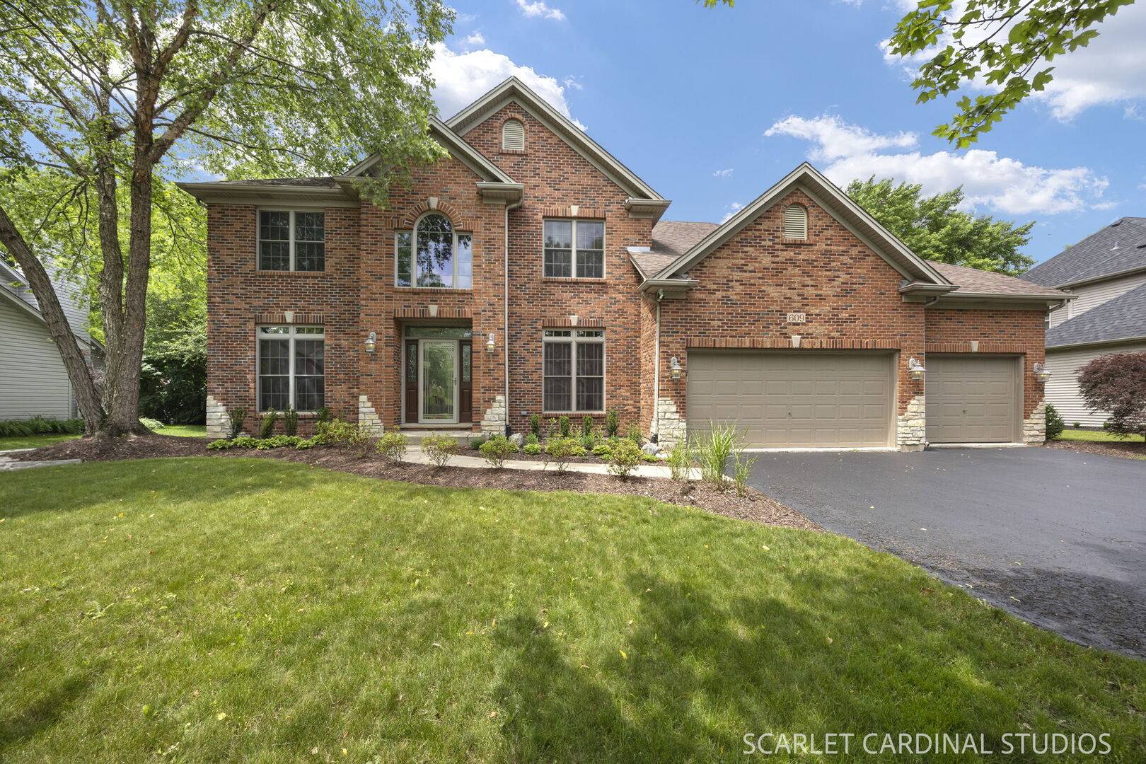 609 Spruce CT, Oswego, IL 60543