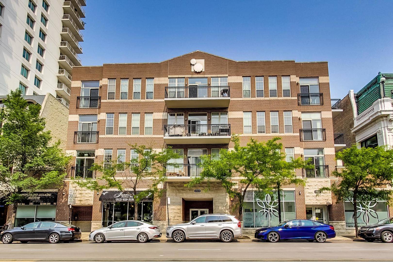 1919 S Michigan AVE #302, Chicago, IL 60616