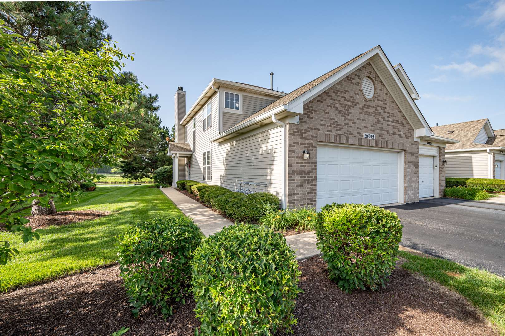 24015 W Pear Tree CIR, Plainfield, IL 60585