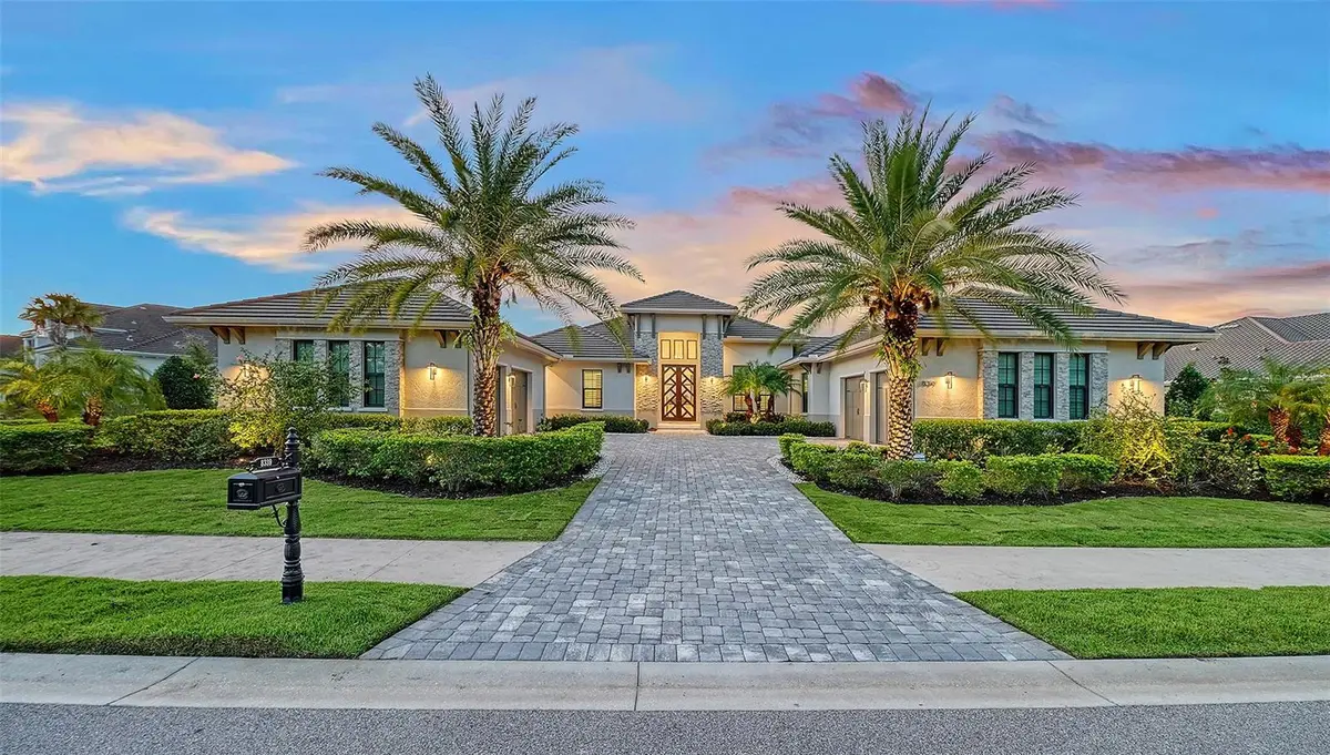 8339 LUCERNE LOOP, Bradenton, FL 34202