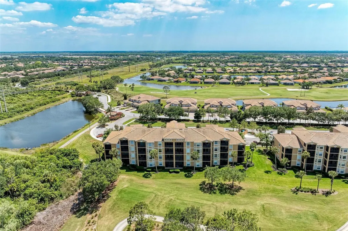 8403 GRAND ESTUARY TRL #306, Bradenton, FL 34212