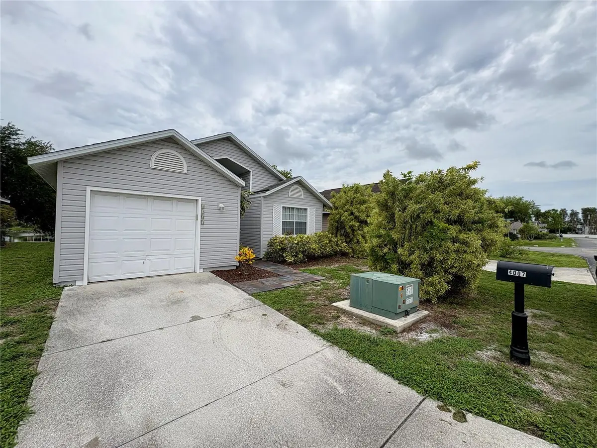 4007 39TH ST W, Bradenton, FL 34205