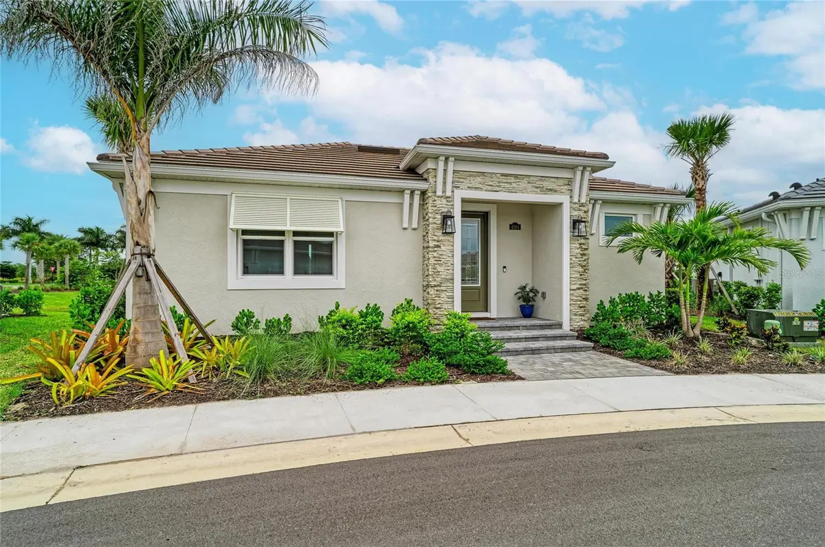 4064 SANTA CATERINA BLVD #101, Lakewood Ranch, FL 34211