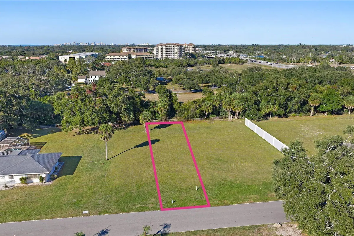SOUTHWOOD ST, Sarasota, FL 34231