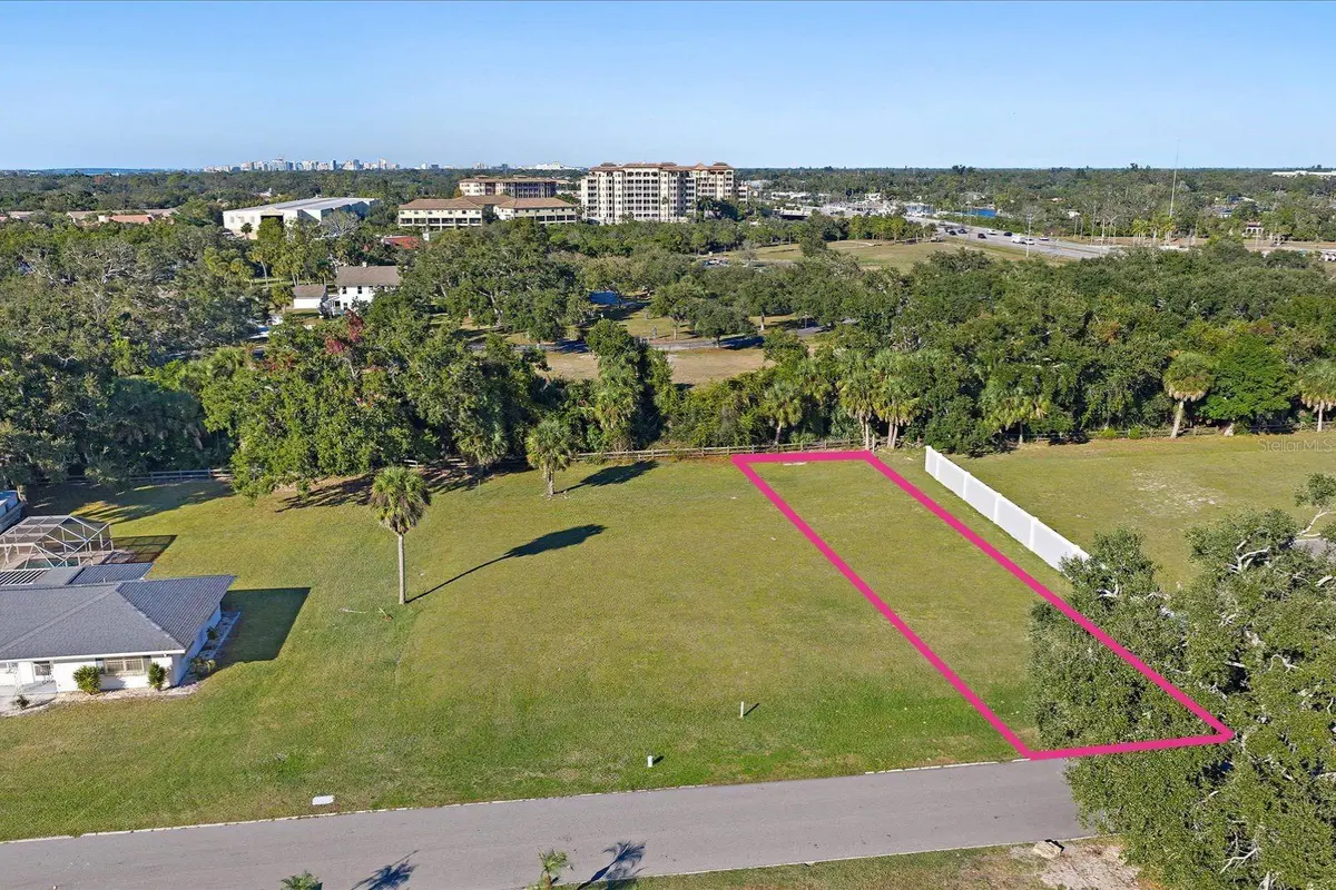 SOUTHWOOD ST, Sarasota, FL 34231