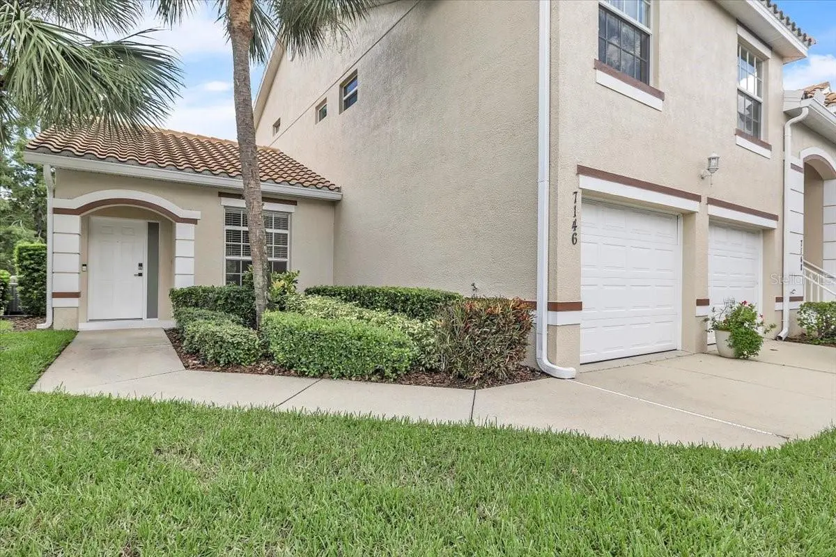 7146 STRAND CIR, Bradenton, FL 34203