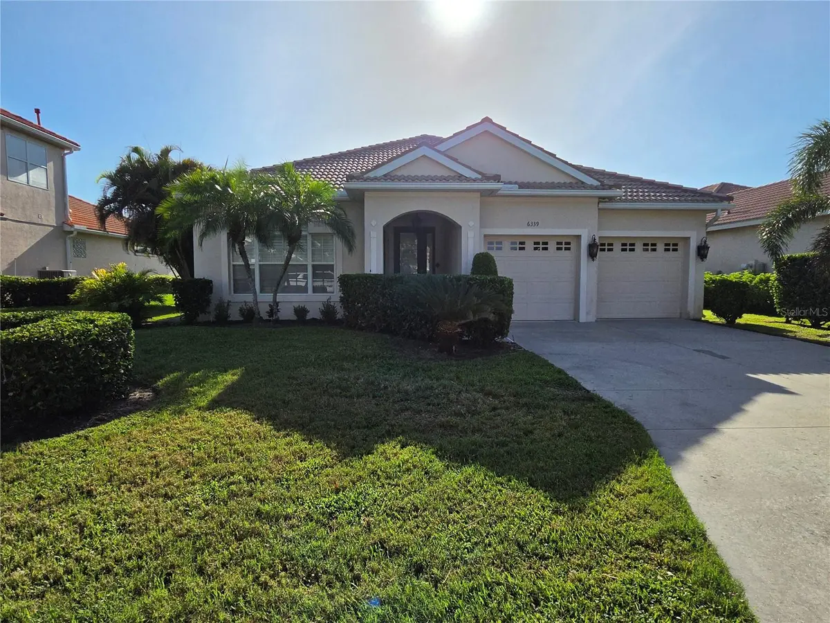 6339 ROOKERY CIR, Bradenton, FL 34203