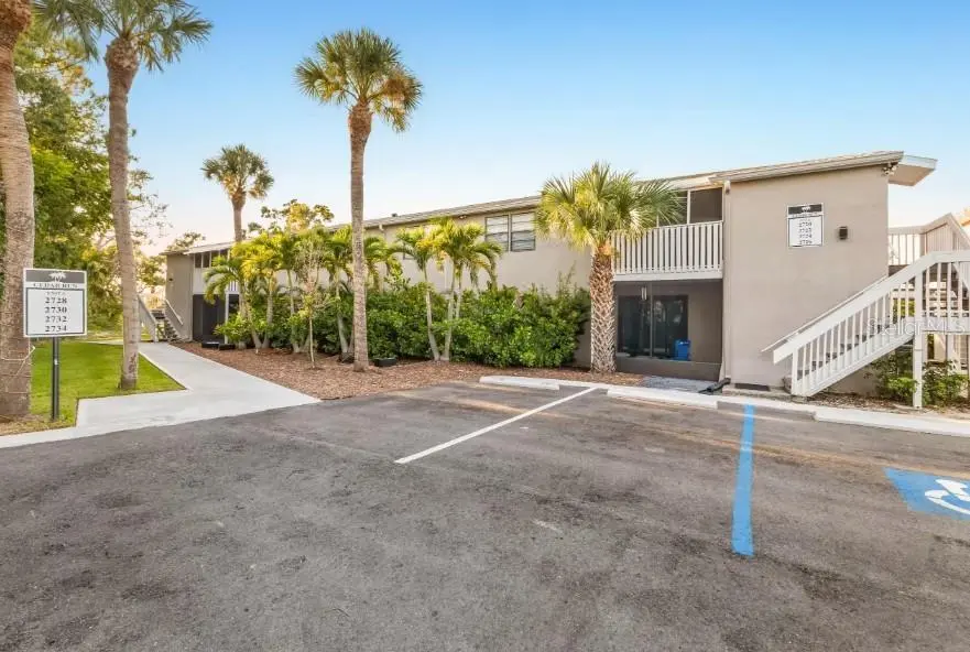 2720 49TH AVE W #2720, Bradenton, FL 34207
