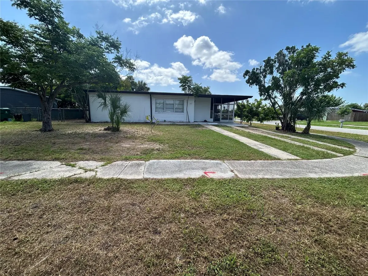 3140 CRESTWOOD DR, Port Charlotte, FL 33952