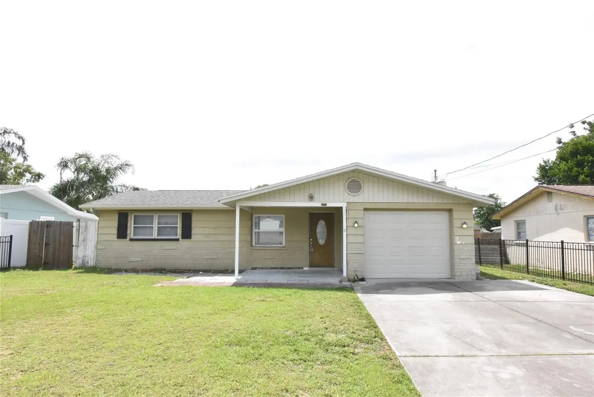 11025 PICKERING LN, Port Richey, FL 34668