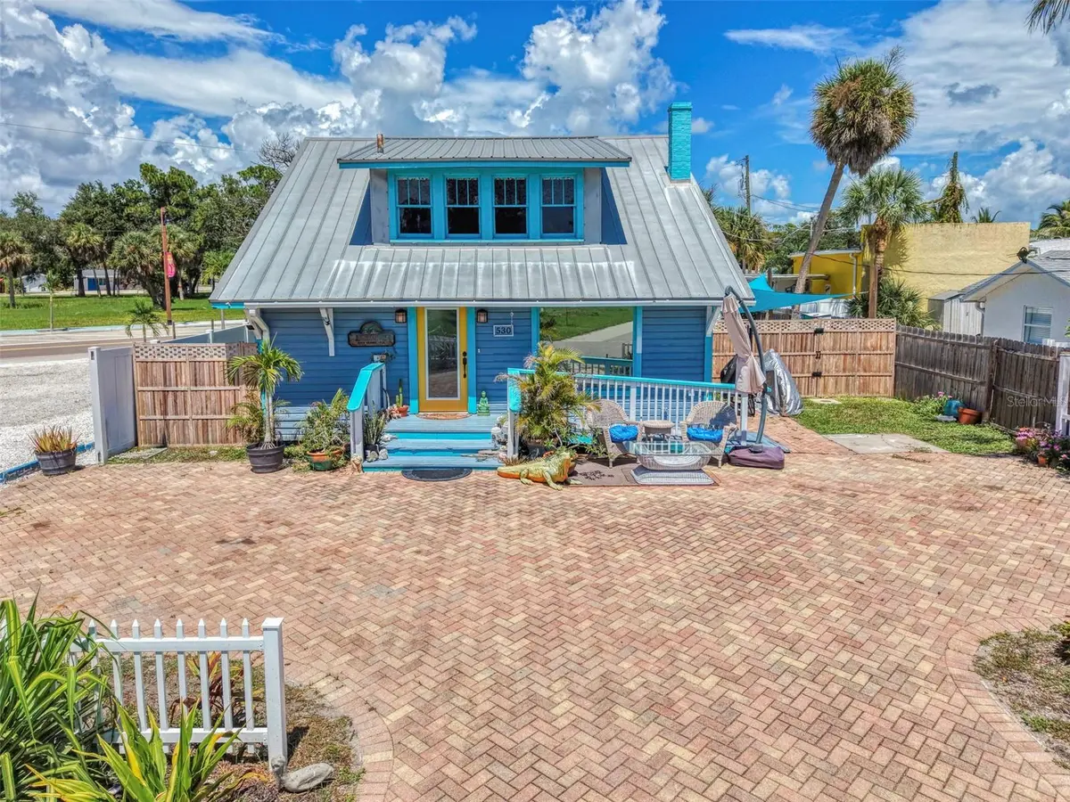 530 W GREEN ST, Englewood, FL 34223
