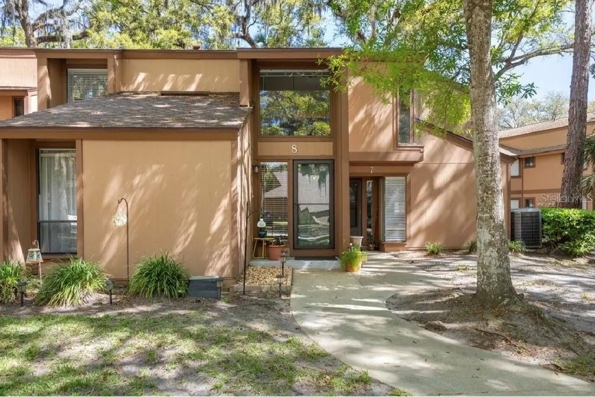 8 FAIRWAYS CIR #8, Palm Coast, FL 32137