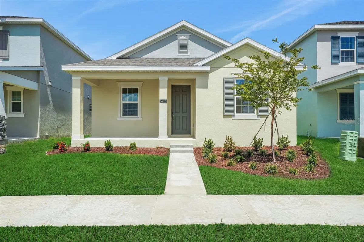 5202 WAYPOINTE BLVD, Apopka, FL 32712