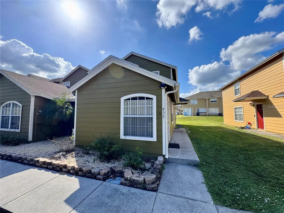 439 COCONUT PALM WAY, Davenport, FL 33897