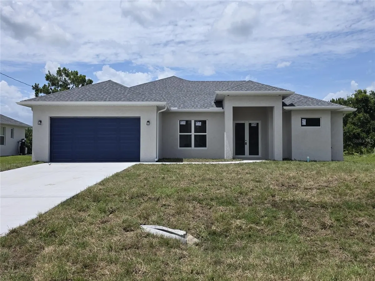4210 34TH ST SW, Lehigh Acres, FL 33976
