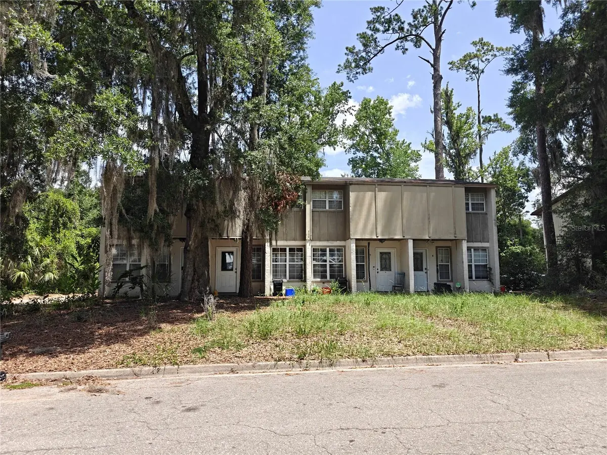 620 SW 10TH LANE #4, Gainesville, FL 32601