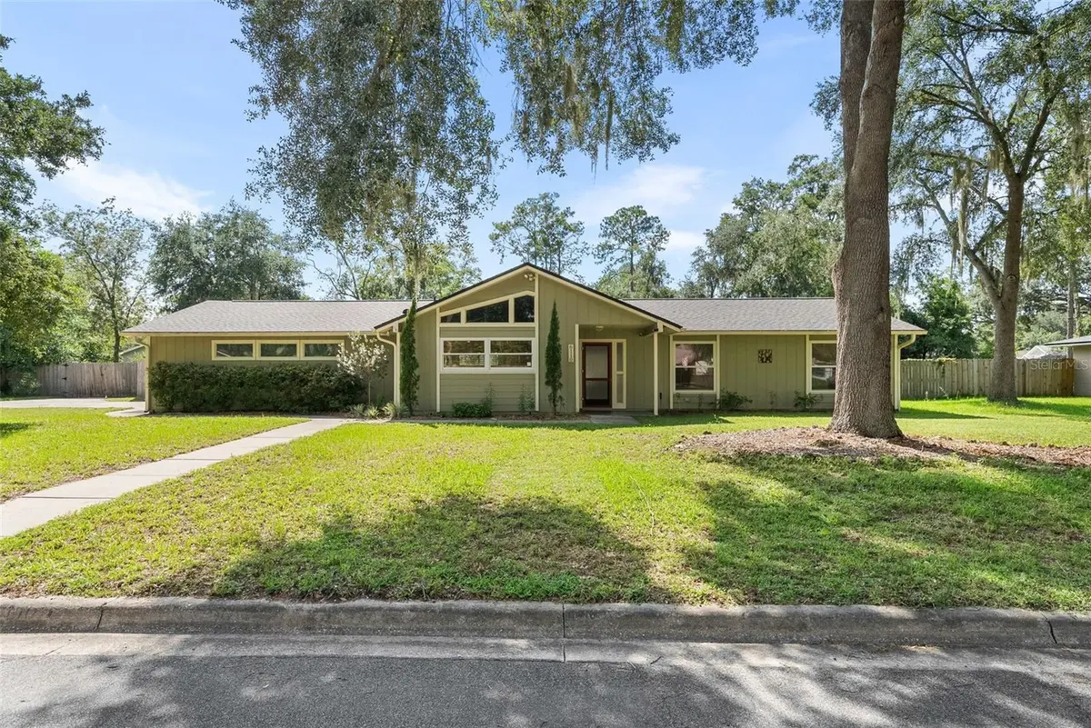 6110 NW 33RD TER, Gainesville, FL 32653