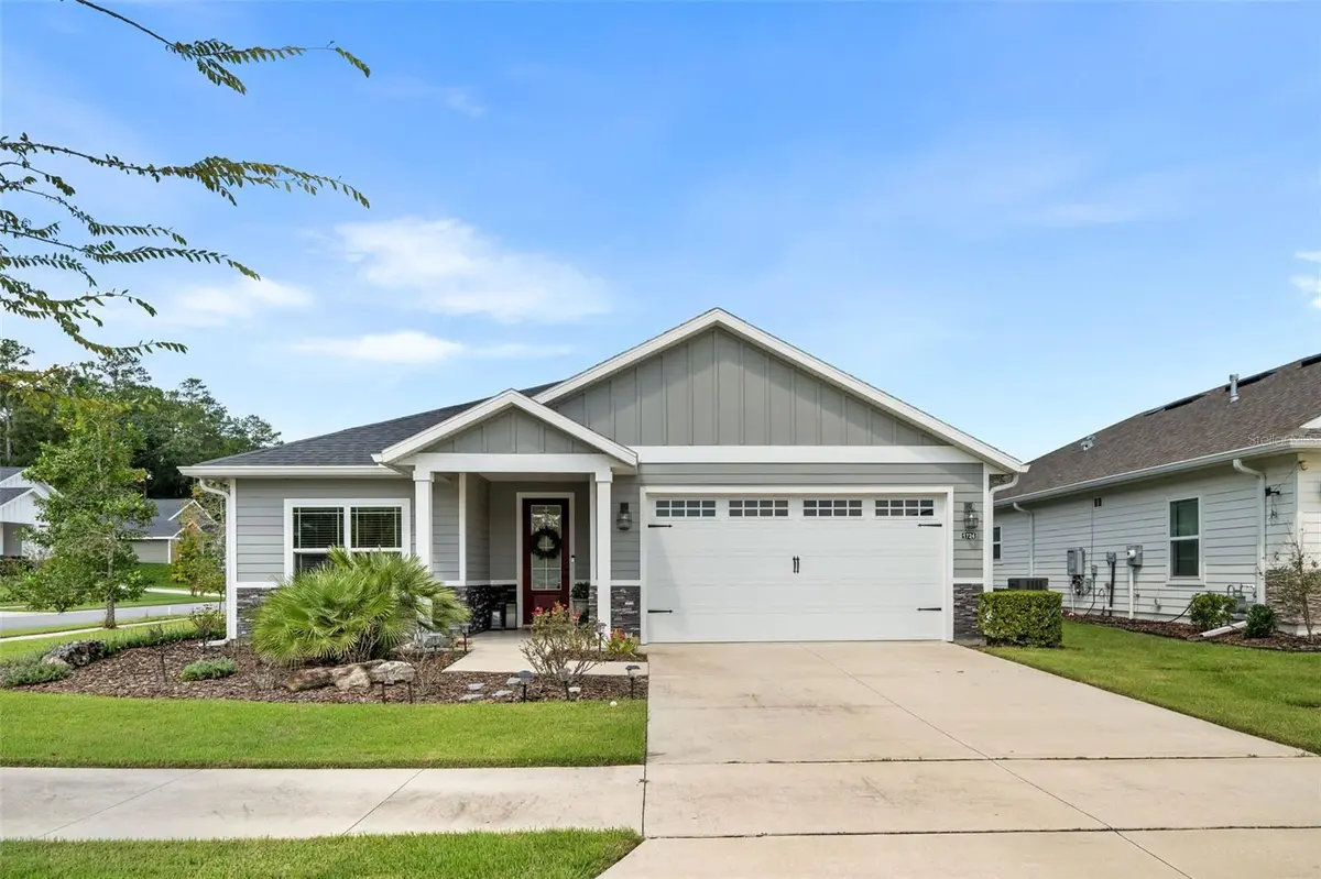 1724 SW 70TH CIR, Gainesville, FL 32607
