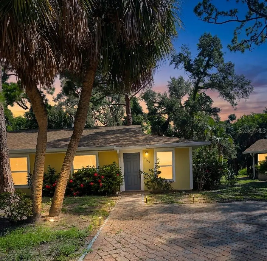 4643 SUMMERWIND DR #22, Sarasota, FL 34234