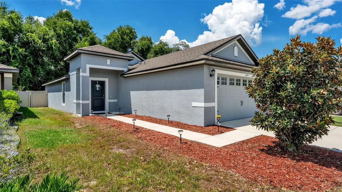 6270 MANITOBA DR, Lakeland, FL 33805