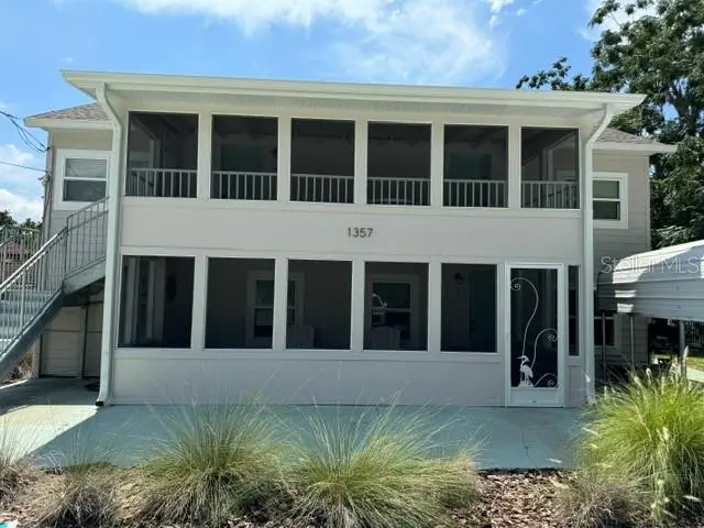 1357 LAKESHORE DR, Mount Dora, FL 32757
