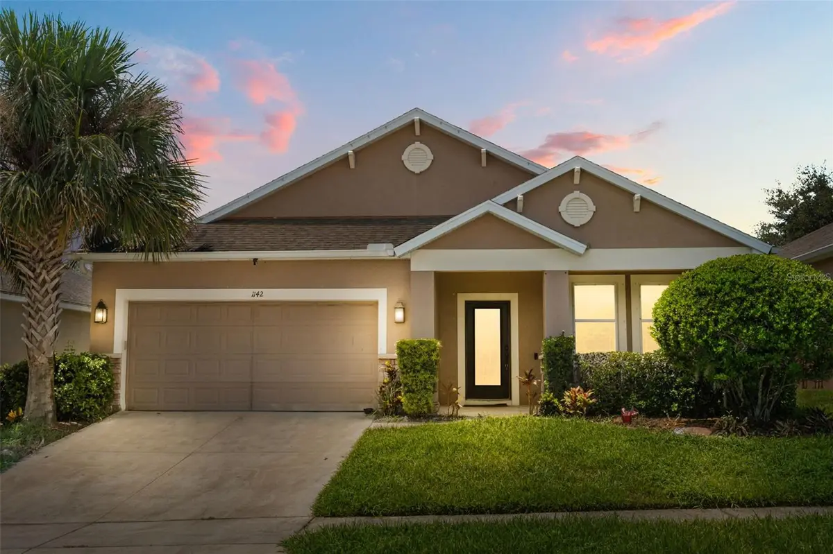 1142 GRAND HILLTOP DR, Apopka, FL 32703