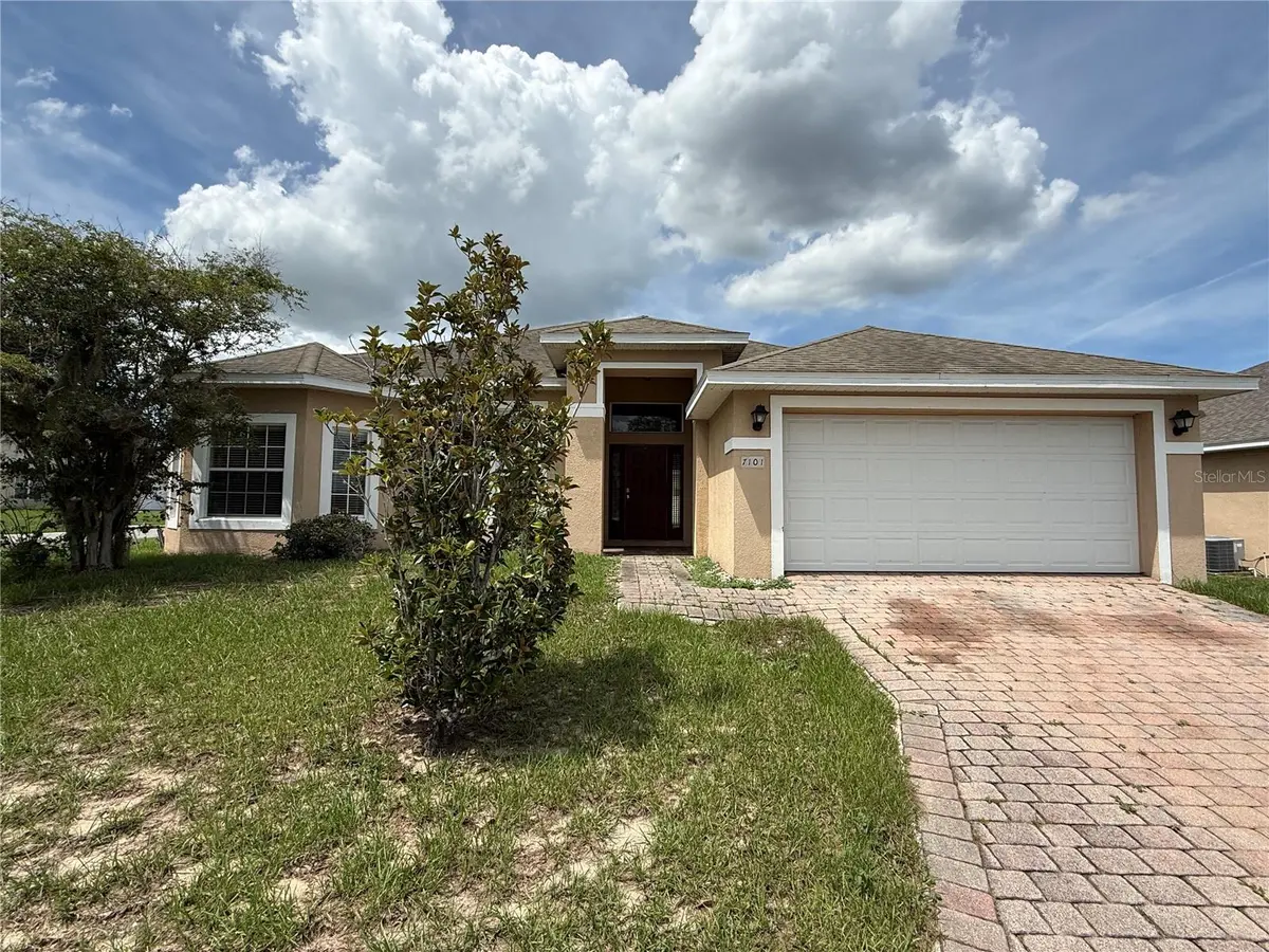 7101 WHITE TRILLIUM CIR, Orlando, FL 32818