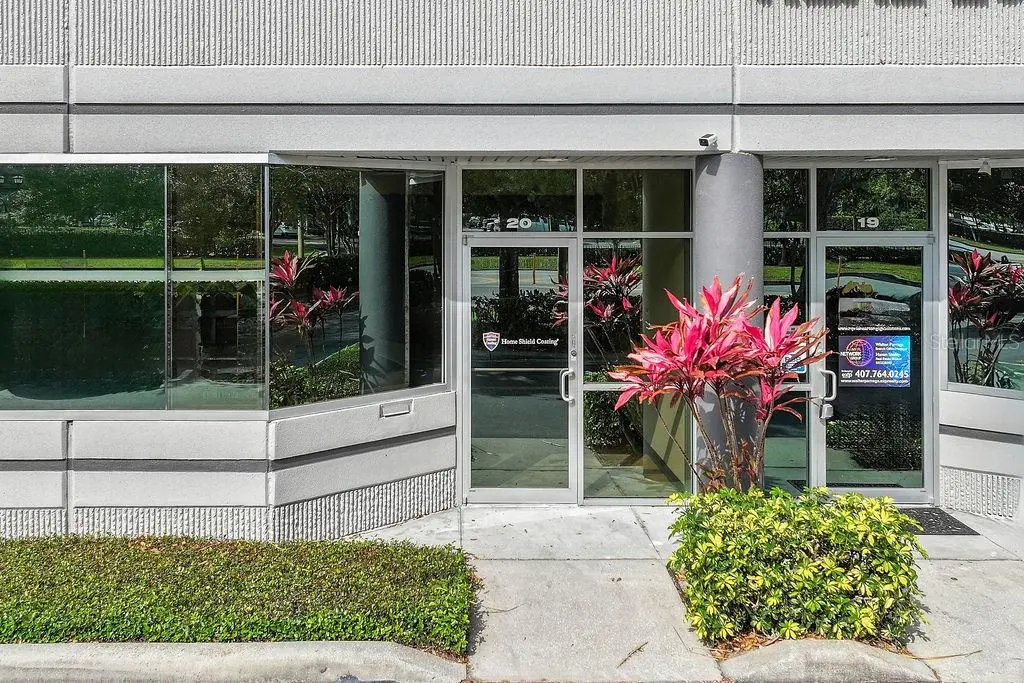 7901 KINGSPOINTE Pkwy #20, Orlando, FL 32819