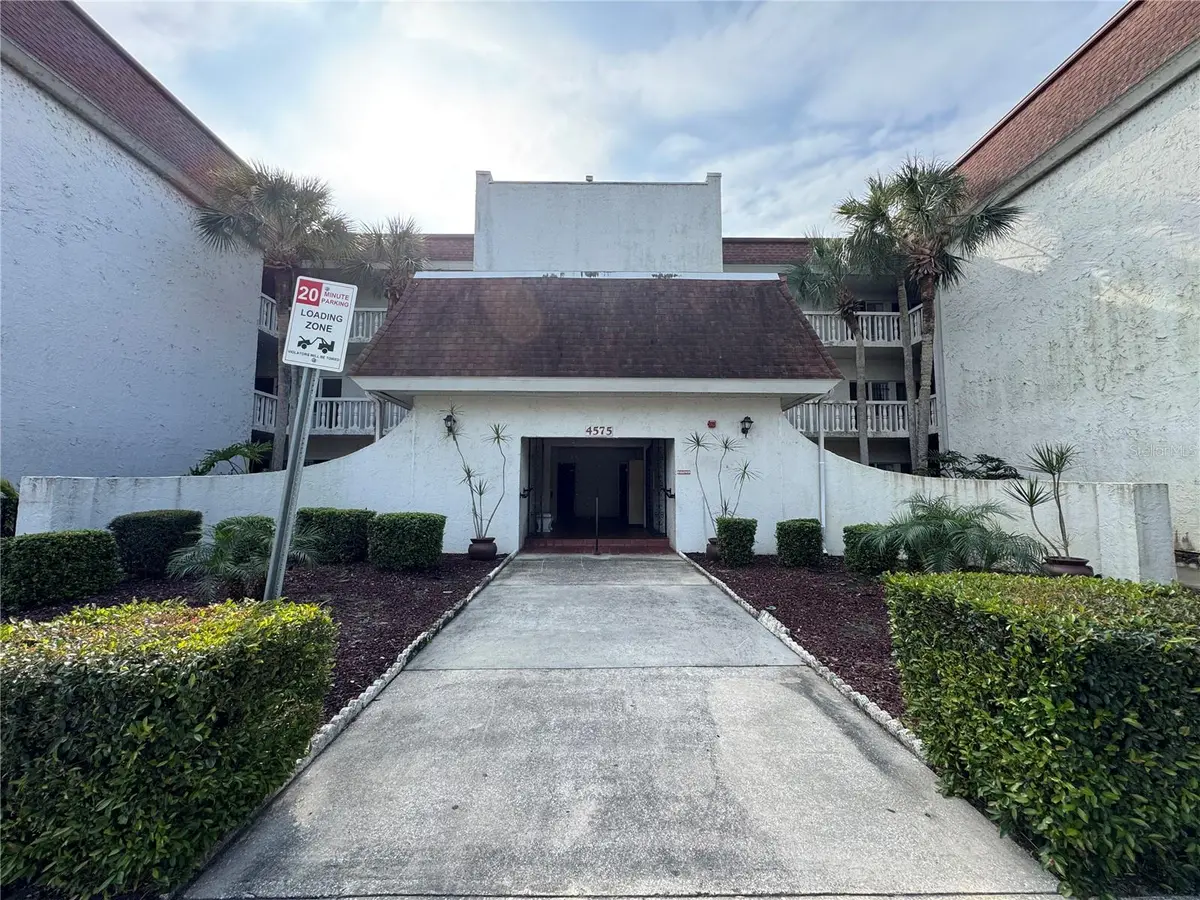 4575 S TEXAS AVE #109, Orlando, FL 32839