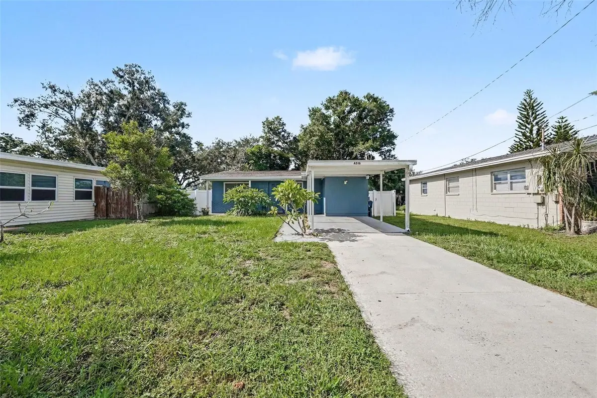 4516 W PAXTON AVE, Tampa, FL 33611