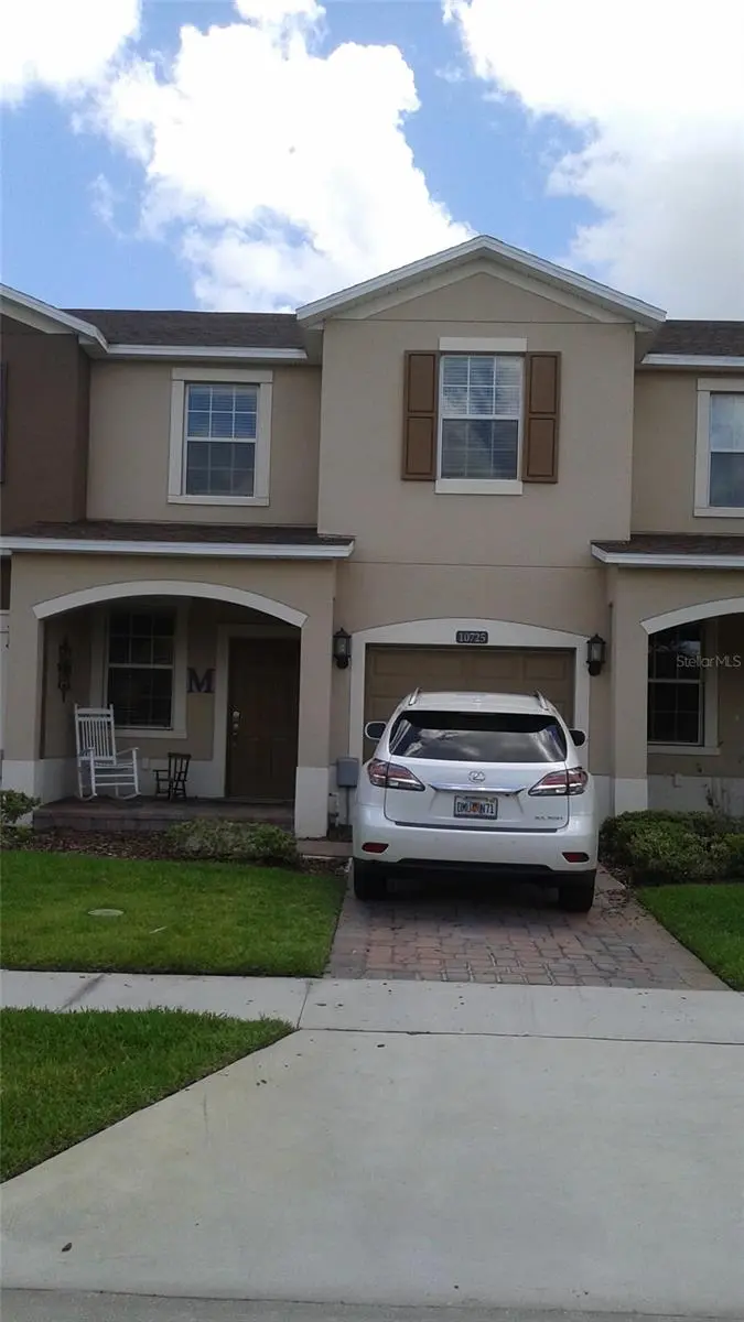 10725 SAVANNAH LANDING CIR, Orlando, FL 32832