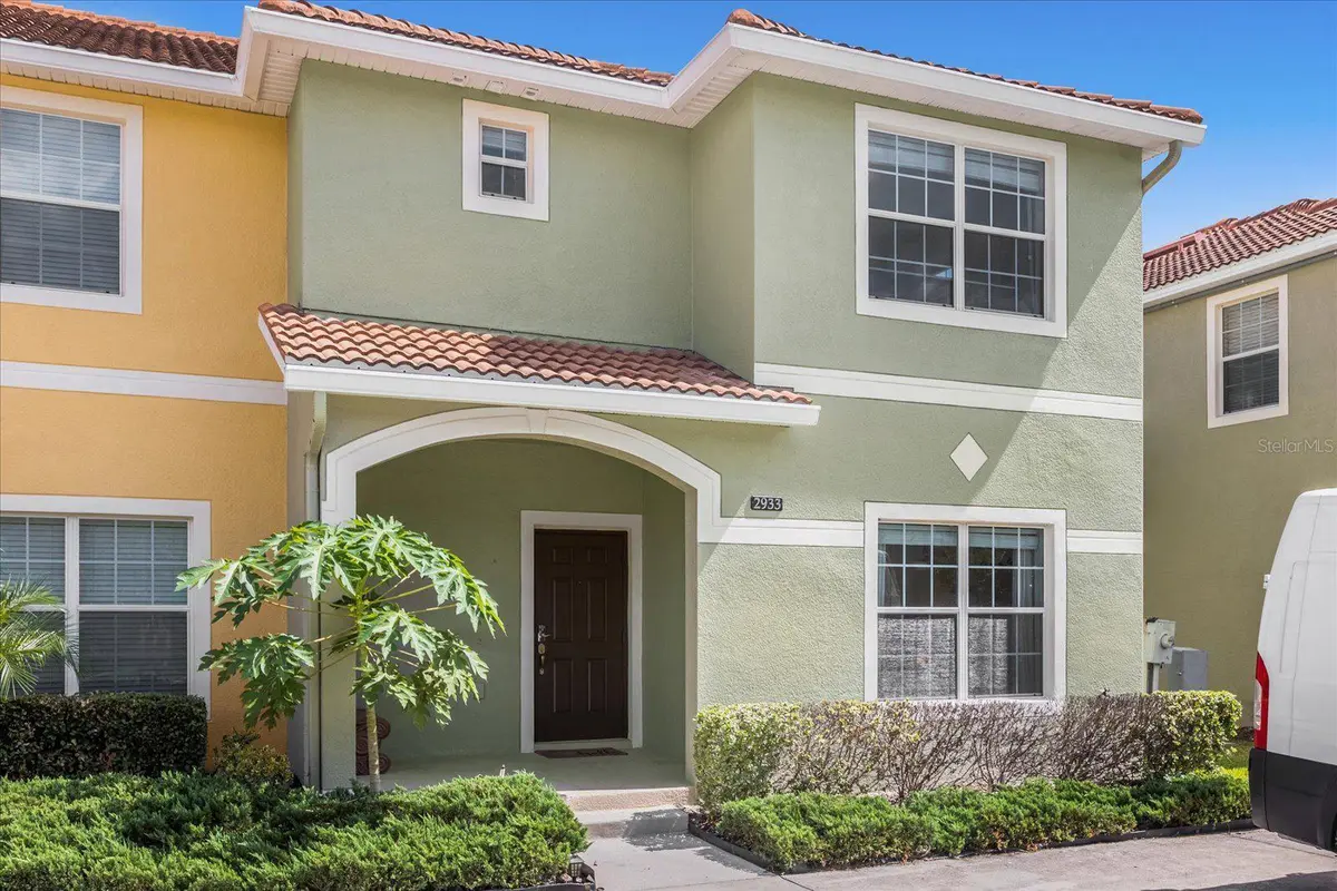 2933 BANANA PALM DR, Kissimmee, FL 34747