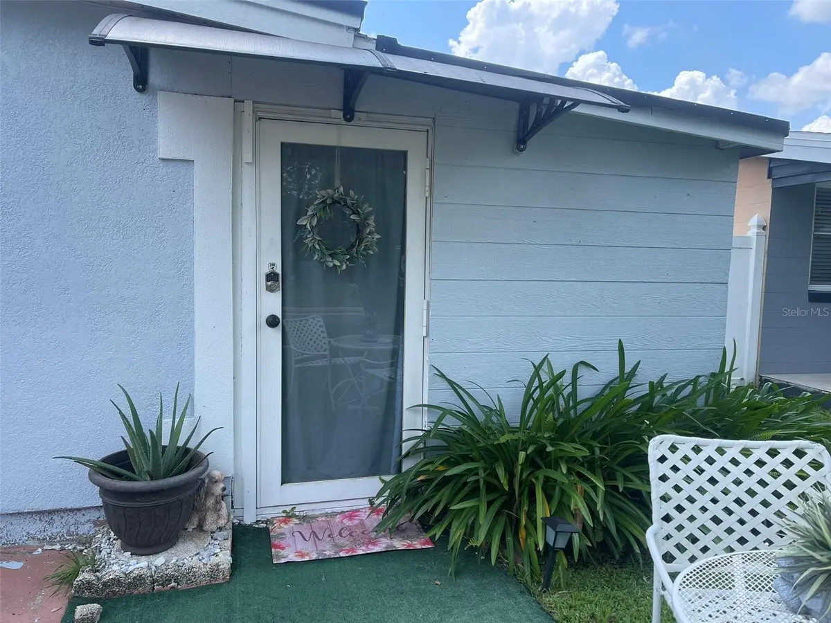 7410 AUTUMNVALE DR #B, Orlando, FL 32822
