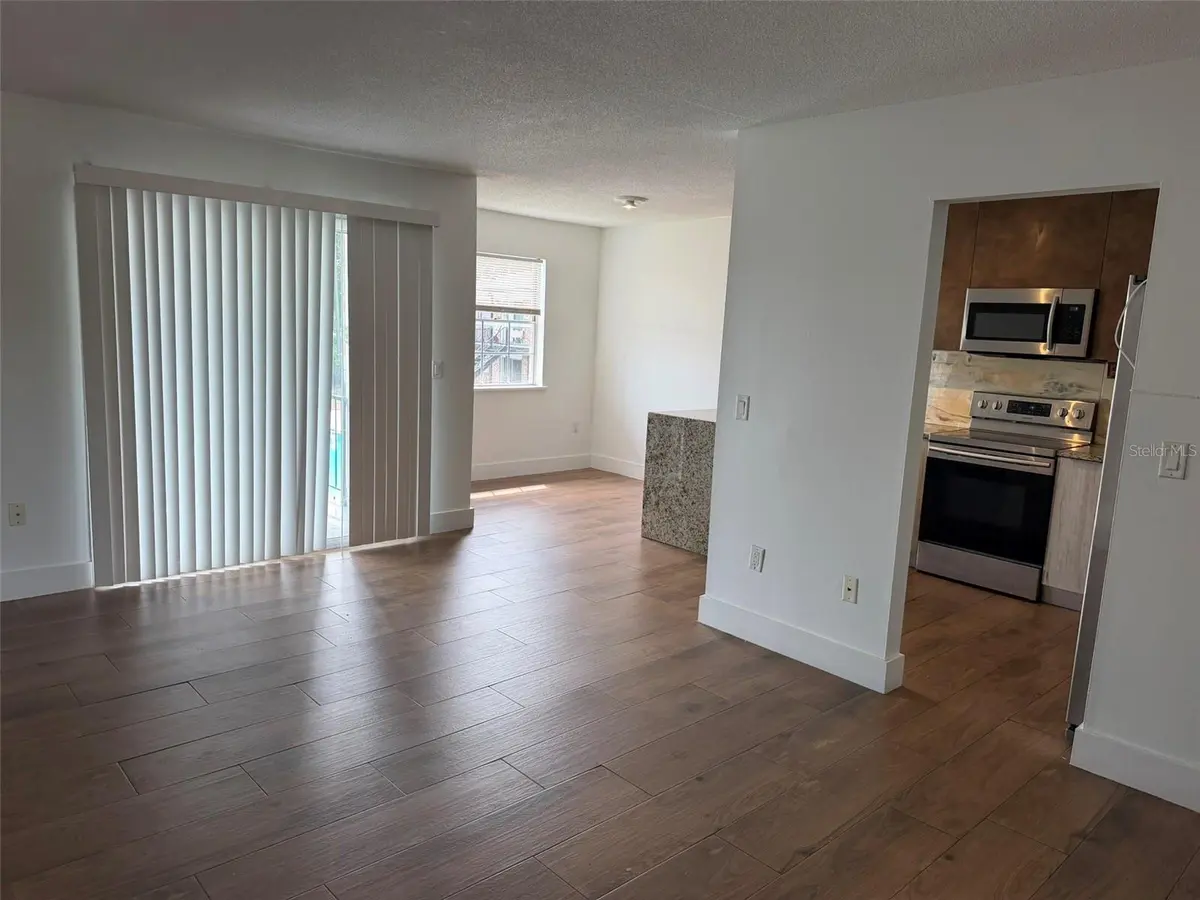 5317 CURRY FORD RD #P204, Orlando, FL 32812