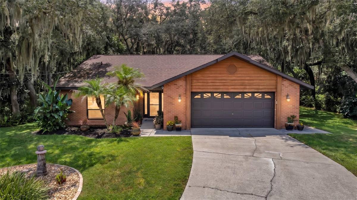 202 PEBBLE CT, Deltona, FL 32725