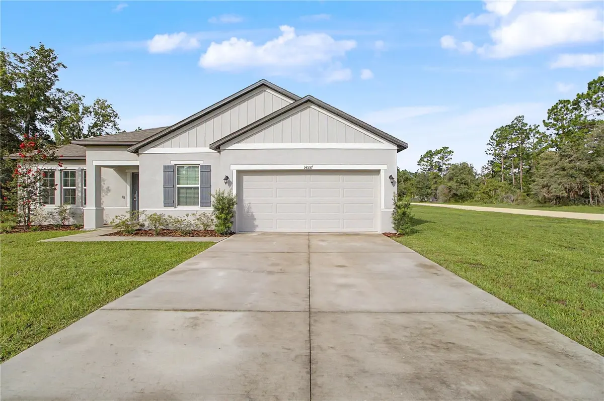 14557 CEDARWOOD AVE, Weeki Wachee, FL 34614