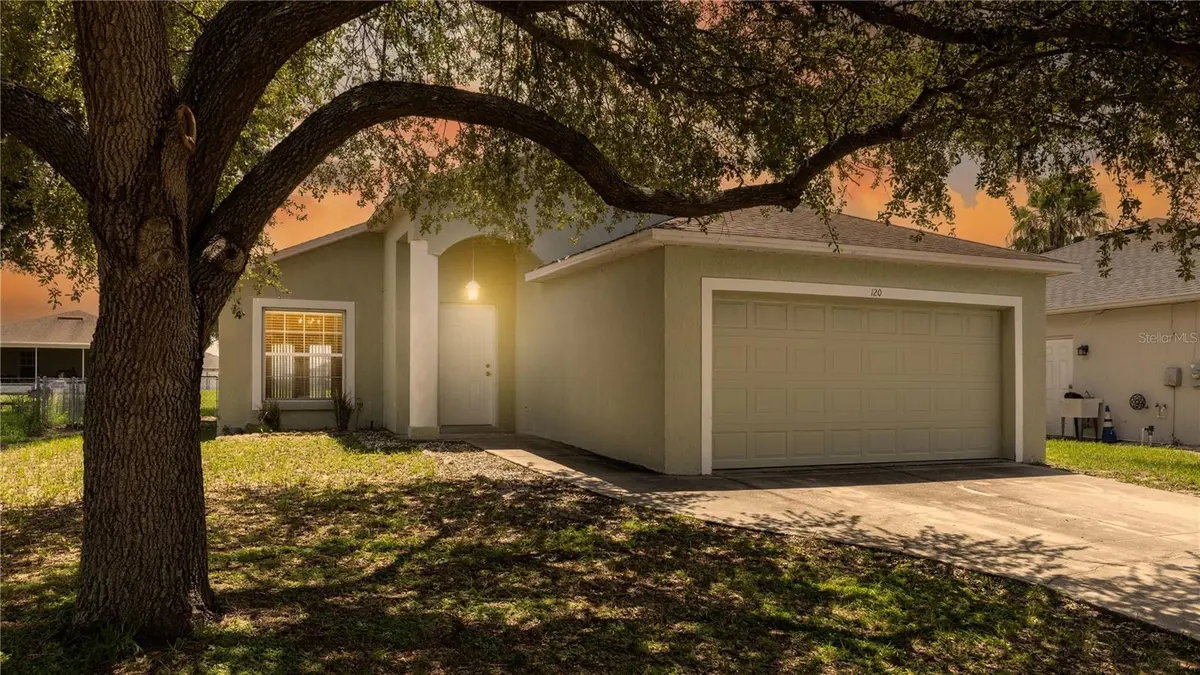 120 EAGLE POINT BLVD, Auburndale, FL 33823