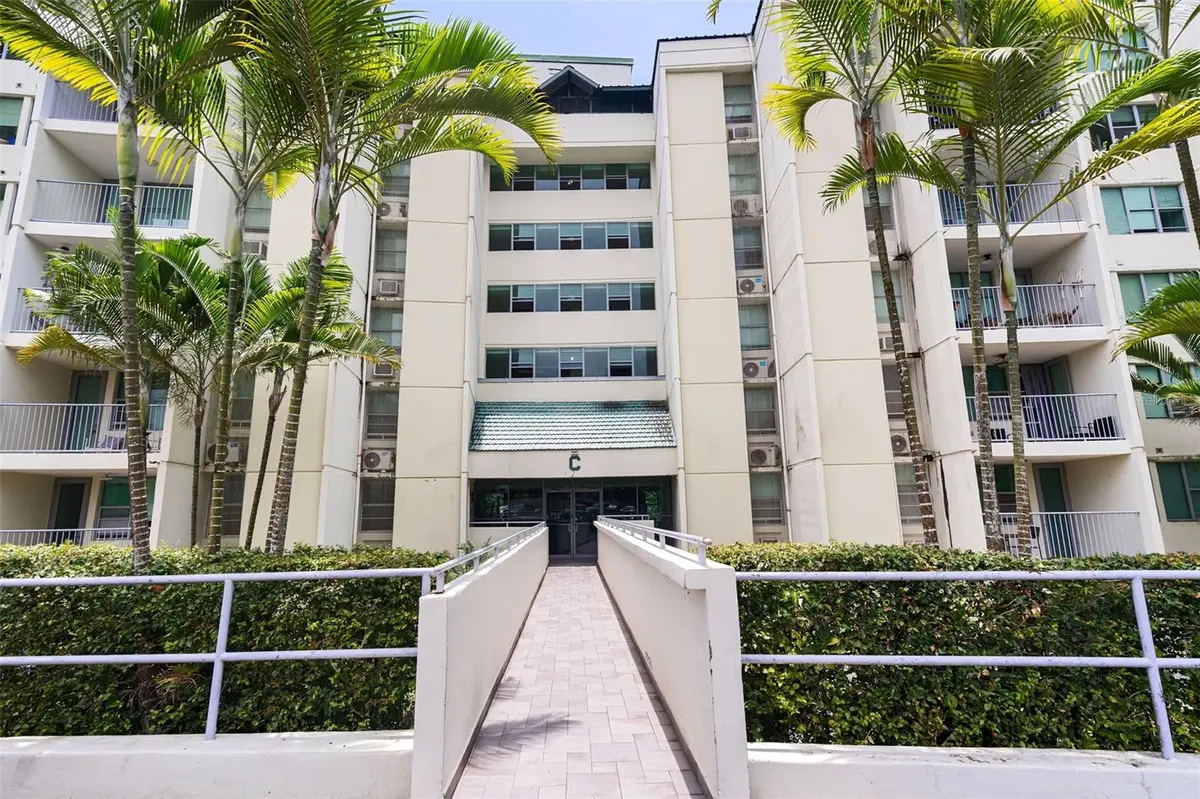 37 Atrium Park CALLE REGINA MEDINA #C-604, Guaynabo, PR 00969