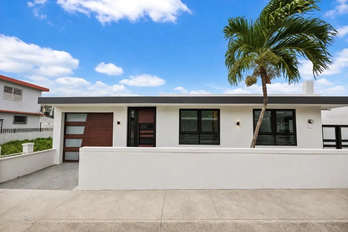 107 ESPERANZA, Luquillo, PR 00773
