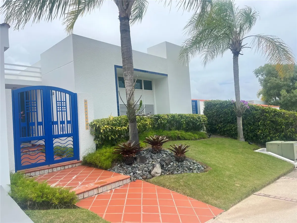 E-8 CLL 7 PASEO MAYOR, San Juan, PR 00926