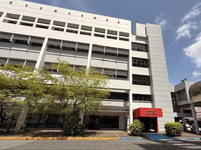 66 SANTA CRUZ, Bayamon, PR 00961