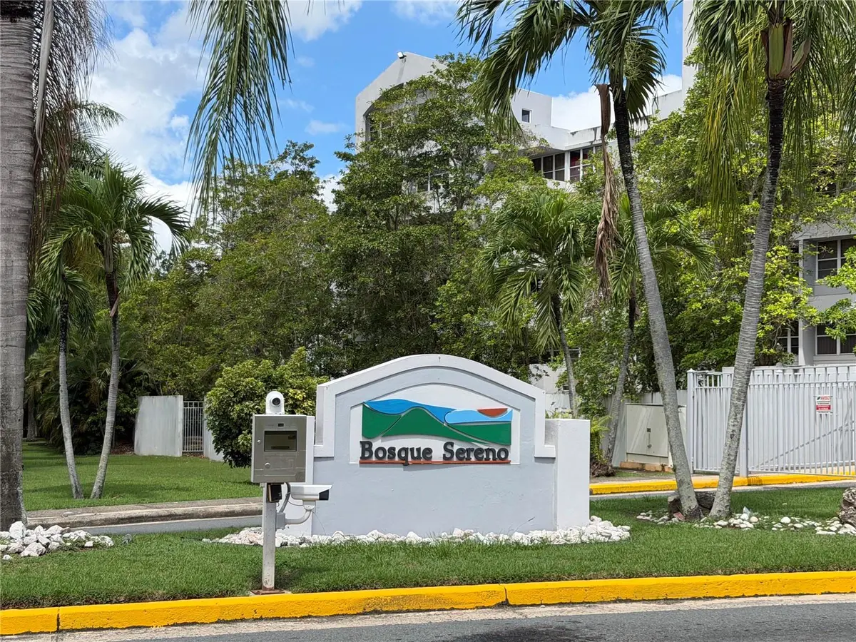 100 CONDOMINIO BOSQUE SERENO #126, Bayamon, PR 00957