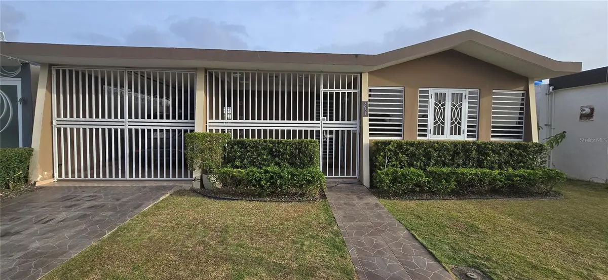 30-27 Calle Pravia URB. VILLA ASTURIAS ST, Carolina, PR 00983
