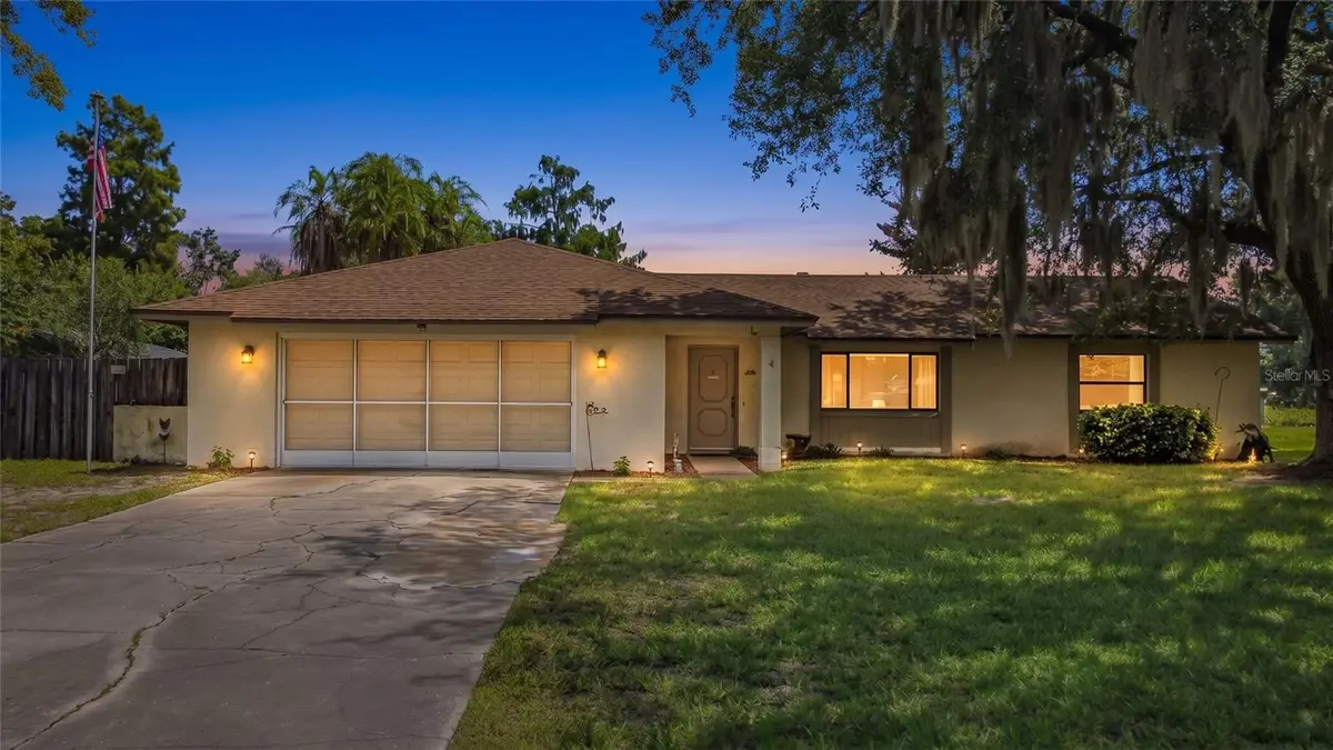 28800 TAMMI DR, Tavares, FL 32778