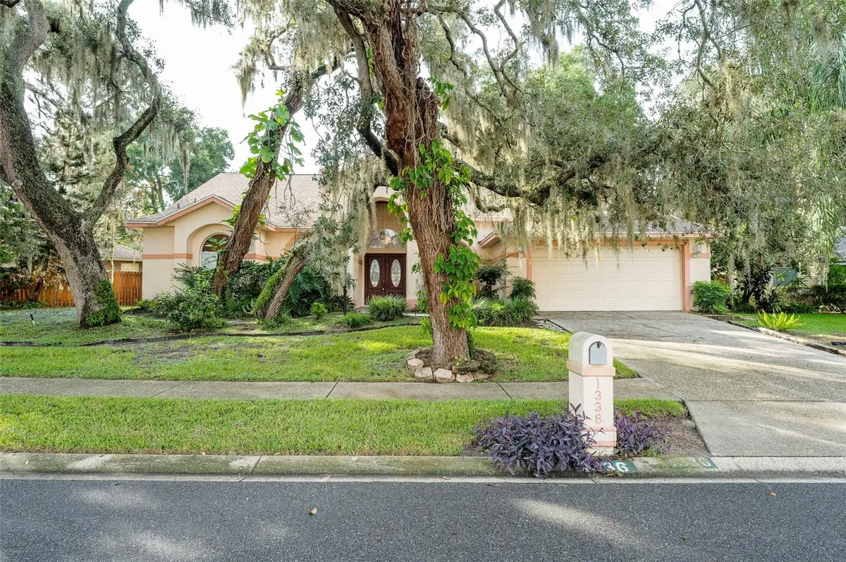 1336 WATERWOOD DR, Lutz, FL 33559