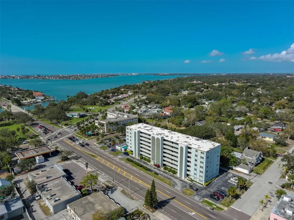 7321 CENTRAL AVE #208, St Petersburg, FL 33710