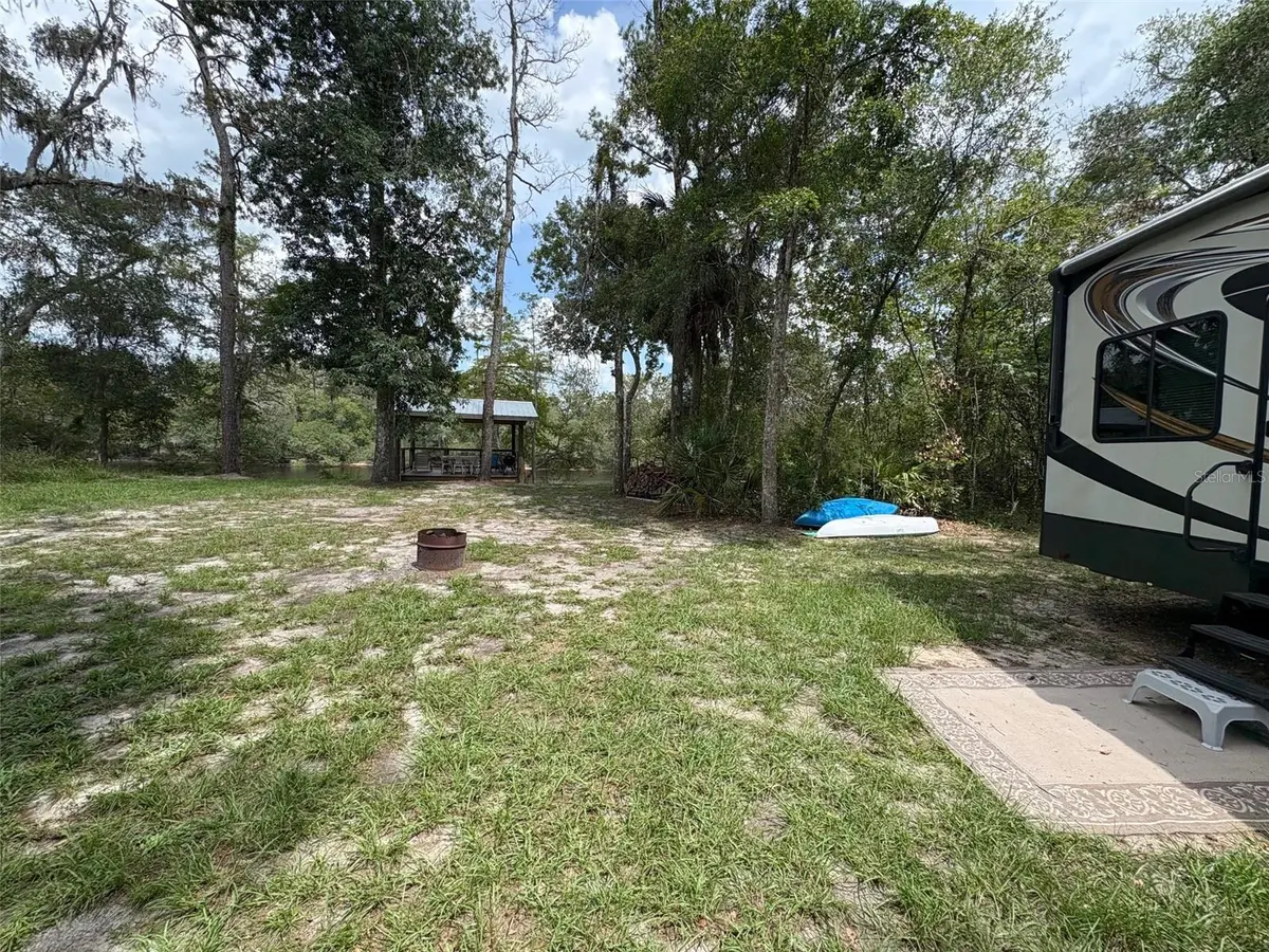 1525 NE 930TH ST, Old Town, FL 32680