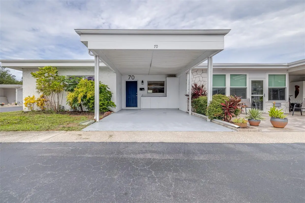 13940 ANONA HEIGHTS DR #70, Largo, FL 33774
